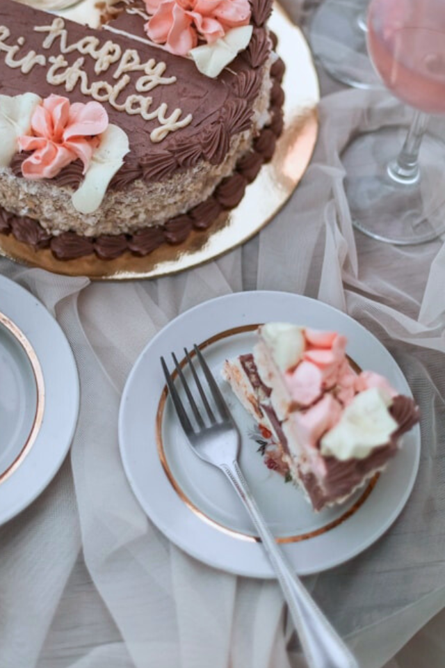 Additional Dessert Plates/ Bowls
